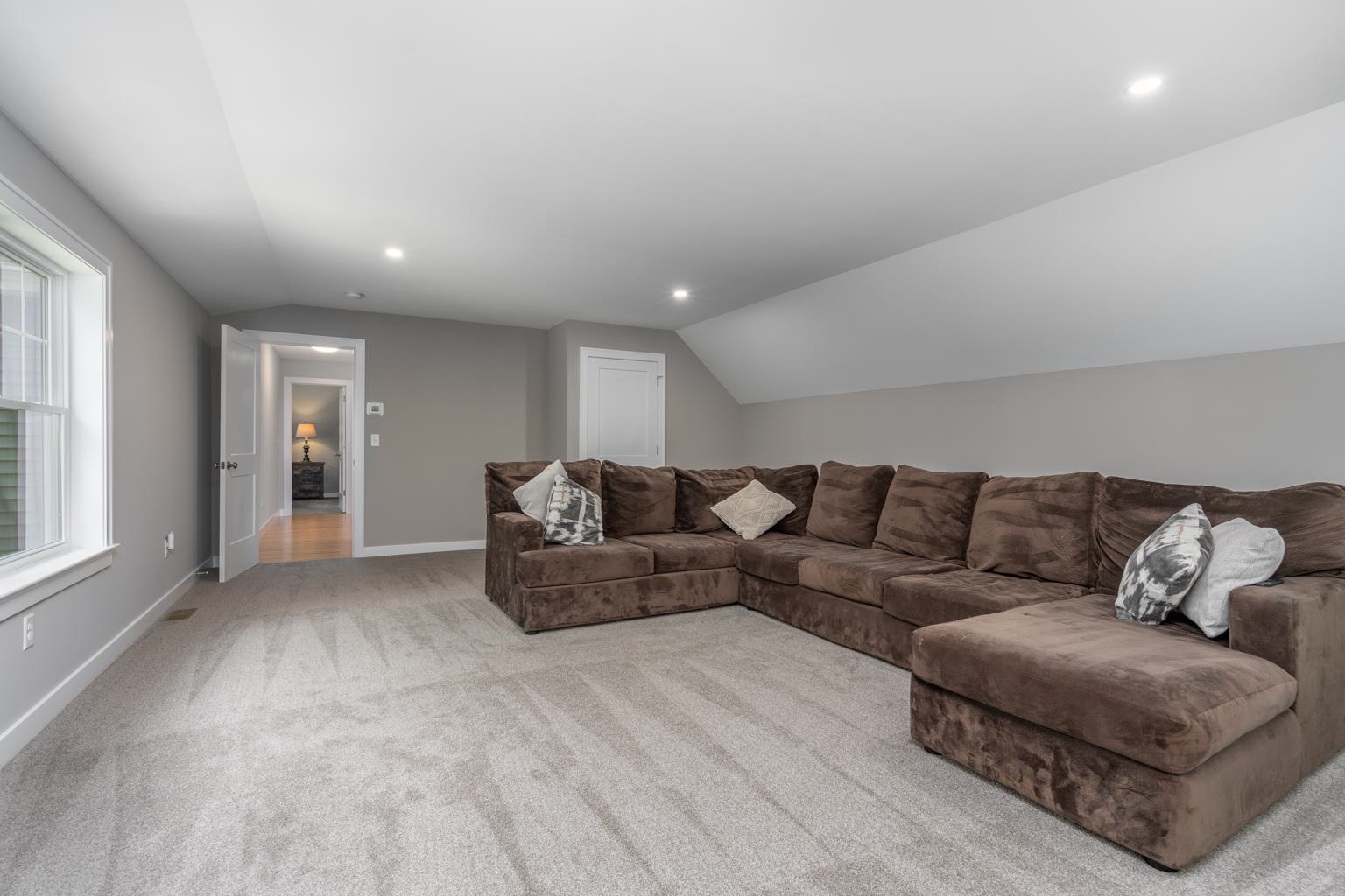 105 Stevens Hill Road Nottingham, NH 03290 - Photo 17 of 39