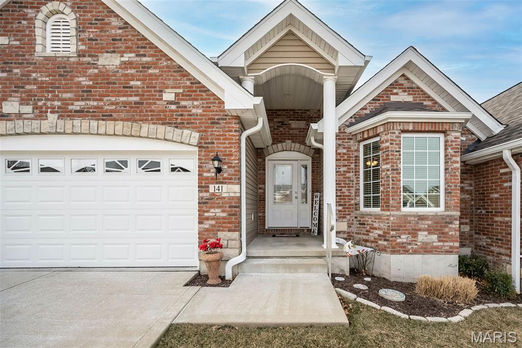 141 Bogey Boulevard Arnold, MO 63010 - Photo 2 of 35