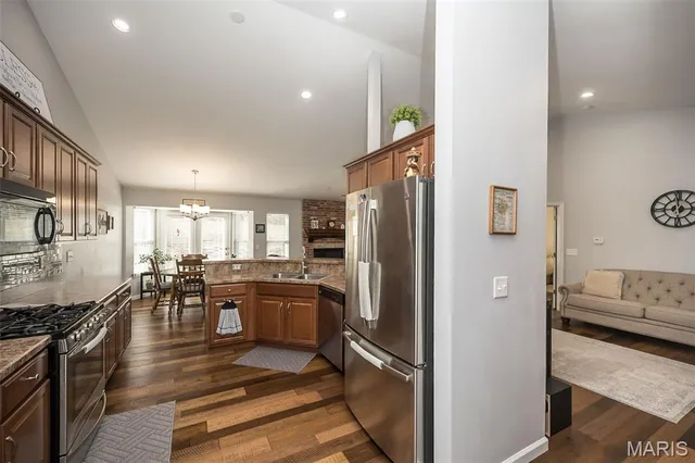 $369,900 | 141 Bogey Boulevard, Arnold, MO 63010