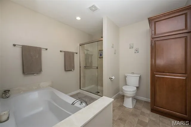 $369,900 | 141 Bogey Boulevard, Arnold, MO 63010