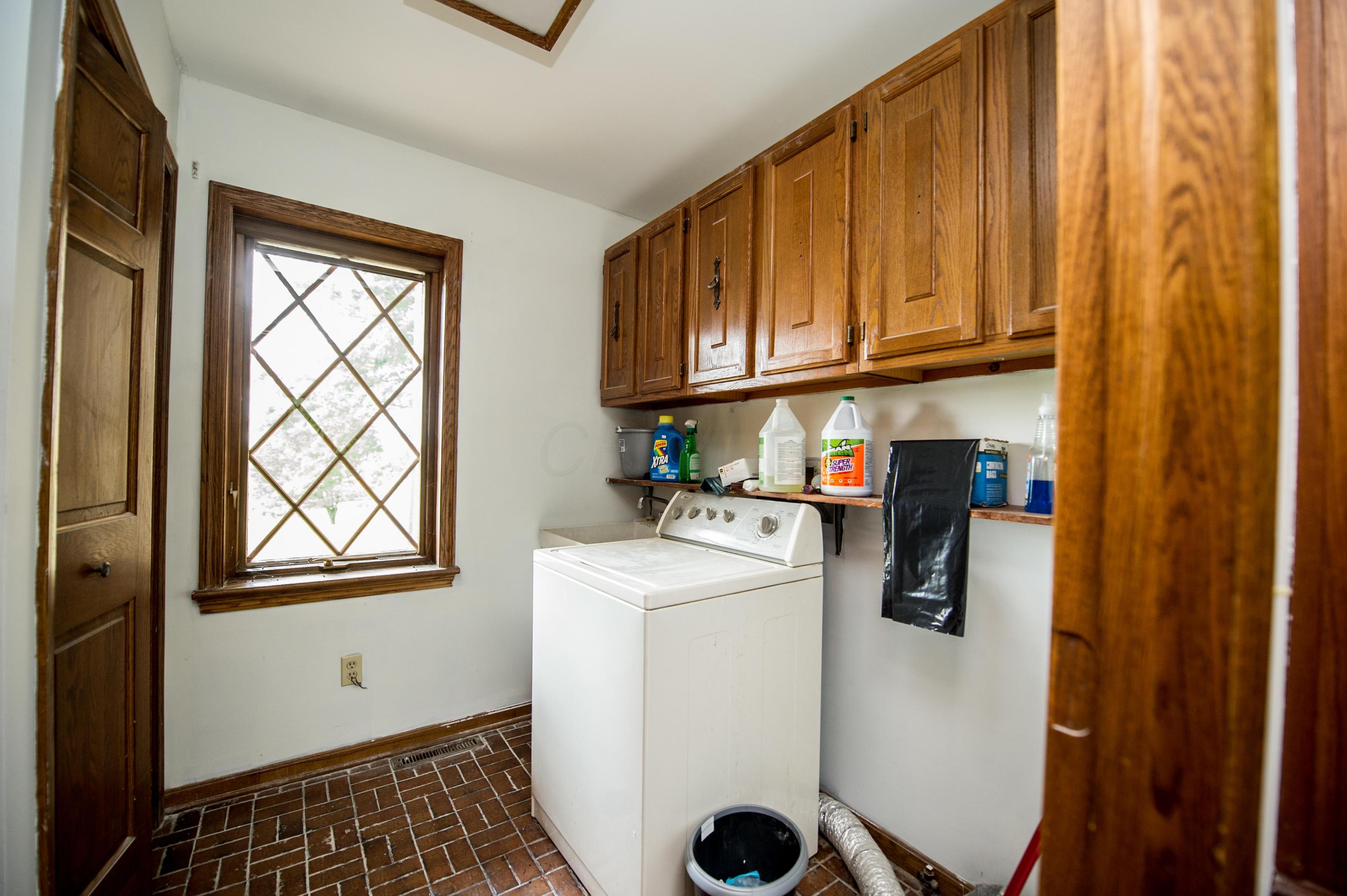 64068 County Home Road Salesville, OH 43778 - Photo 14 of 48