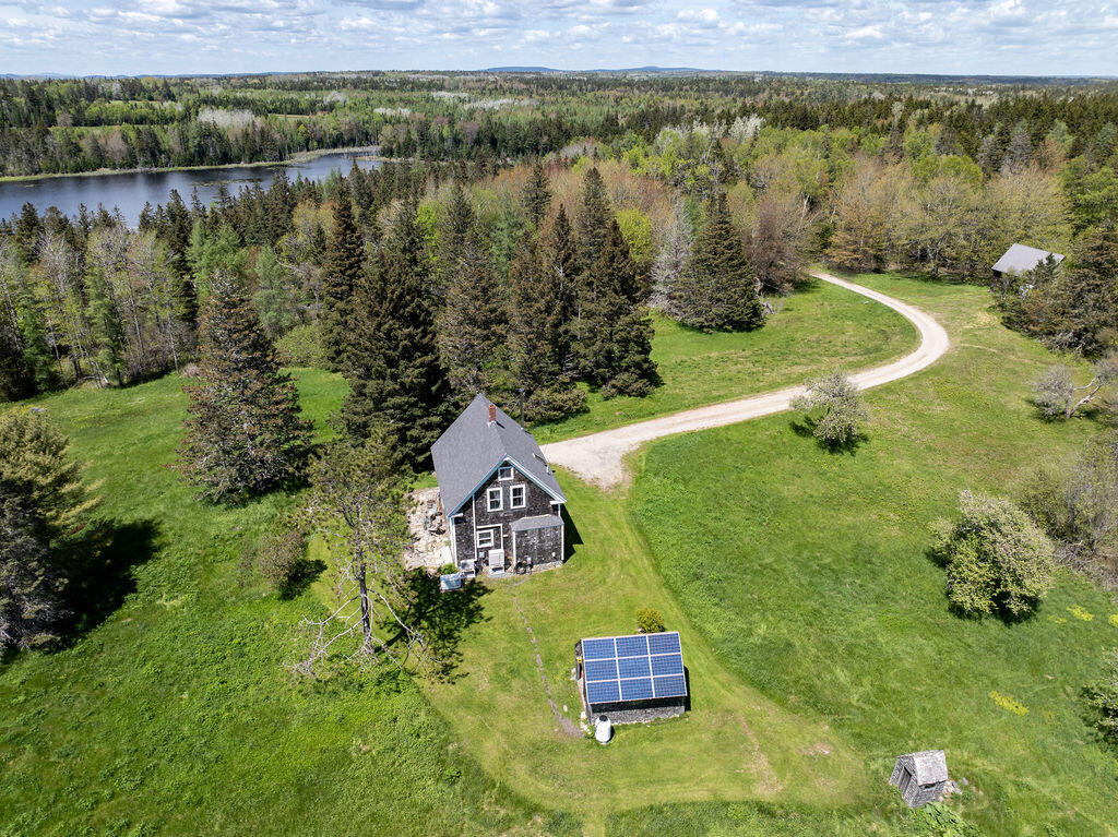 336 Sunset Cross Road Deer Isle, ME 04627 - Photo 7 of 50 336SunsetCrossroad-5