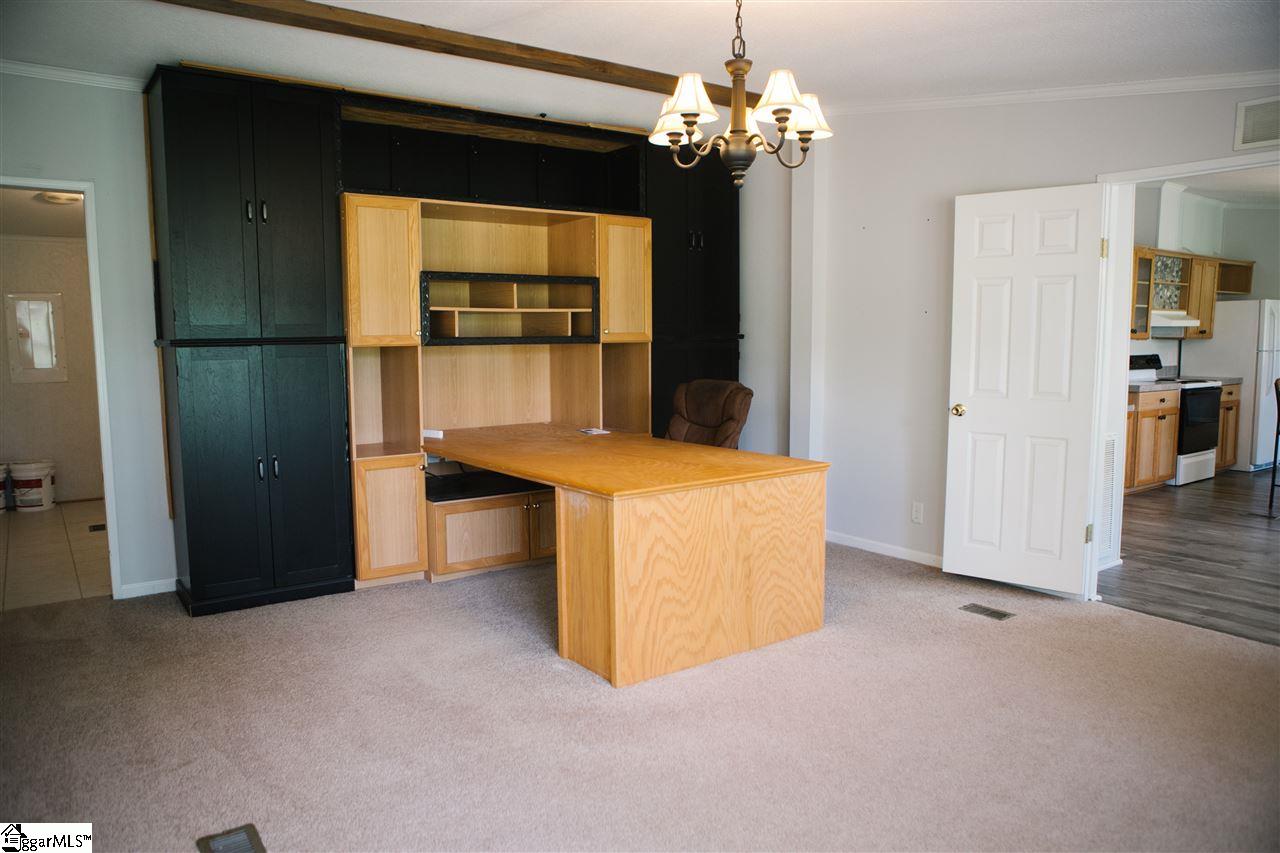 329 Reedy Fork Road Greenville, SC 29605 - Photo 13 of 31