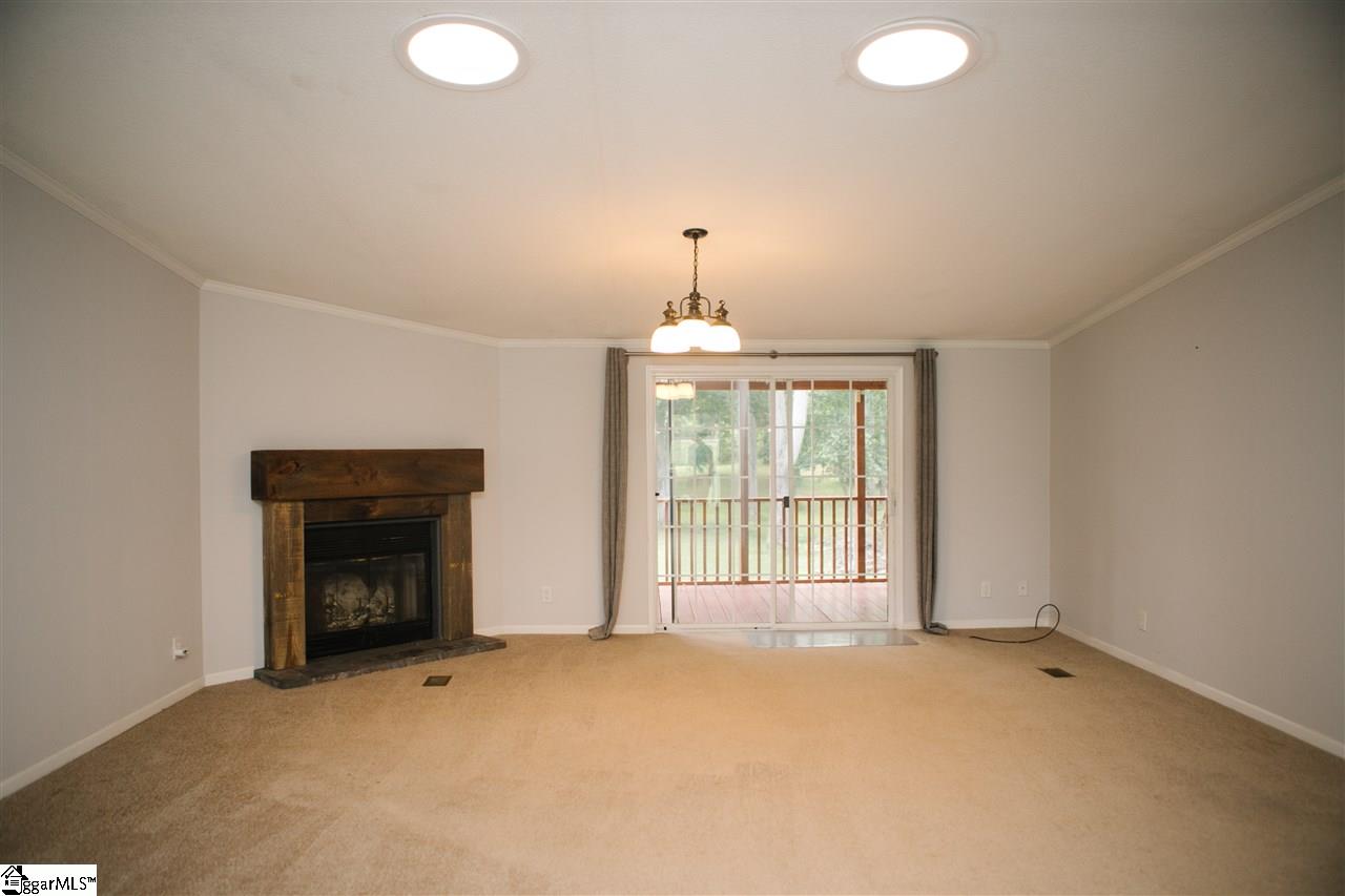 329 Reedy Fork Road Greenville, SC 29605 - Photo 14 of 31