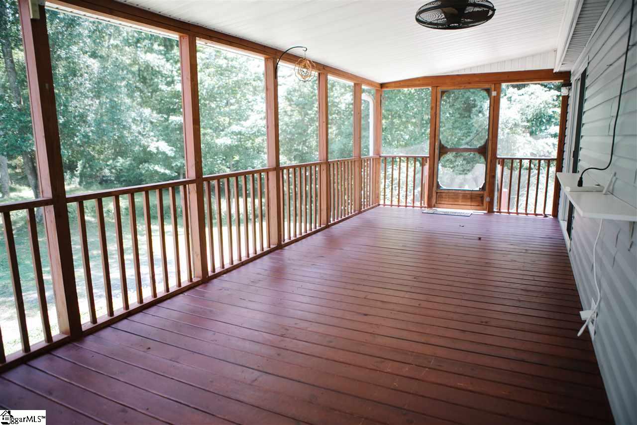 329 Reedy Fork Road Greenville, SC 29605 - Photo 5 of 31