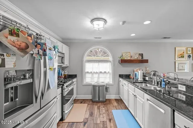 $2,500 | 912 Morganser Drive, Swansboro, NC 28584