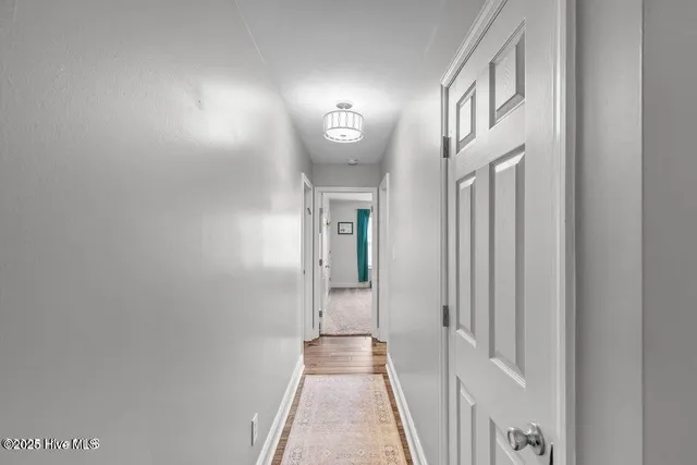 $2,500 | 912 Morganser Drive, Swansboro, NC 28584