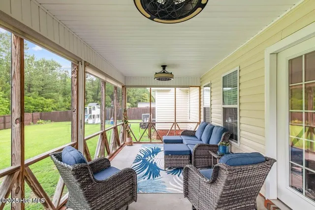 $2,500 | 912 Morganser Drive, Swansboro, NC 28584