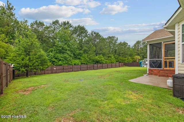 $2,500 | 912 Morganser Drive, Swansboro, NC 28584