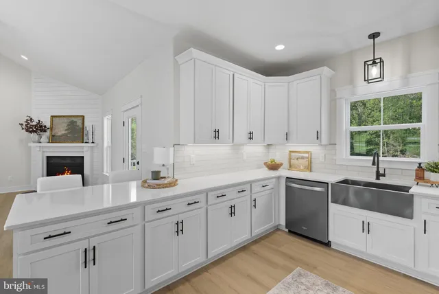 $749,000 | 195 Promise Lane, Bumpass, VA 23024