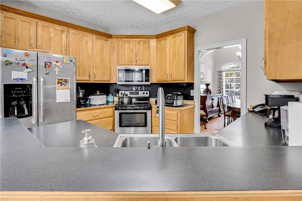 405 Rosser Road Covington, GA 30016 - Photo 9 of 33 Gallery Image 9