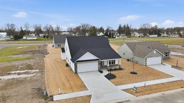 $379,900 | 303 Latigo Lane, Garrett, IN 46738