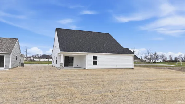 $379,900 | 303 Latigo Lane, Garrett, IN 46738