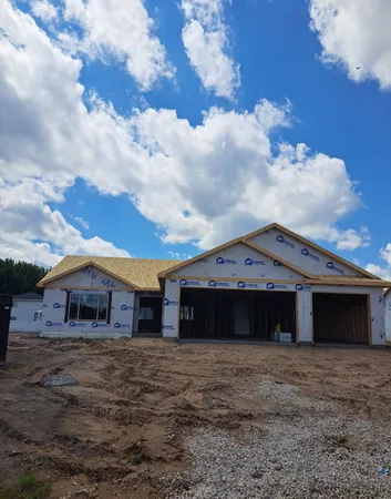 $349,900 | 250 Henry Circle, Green Isle, MN 55338