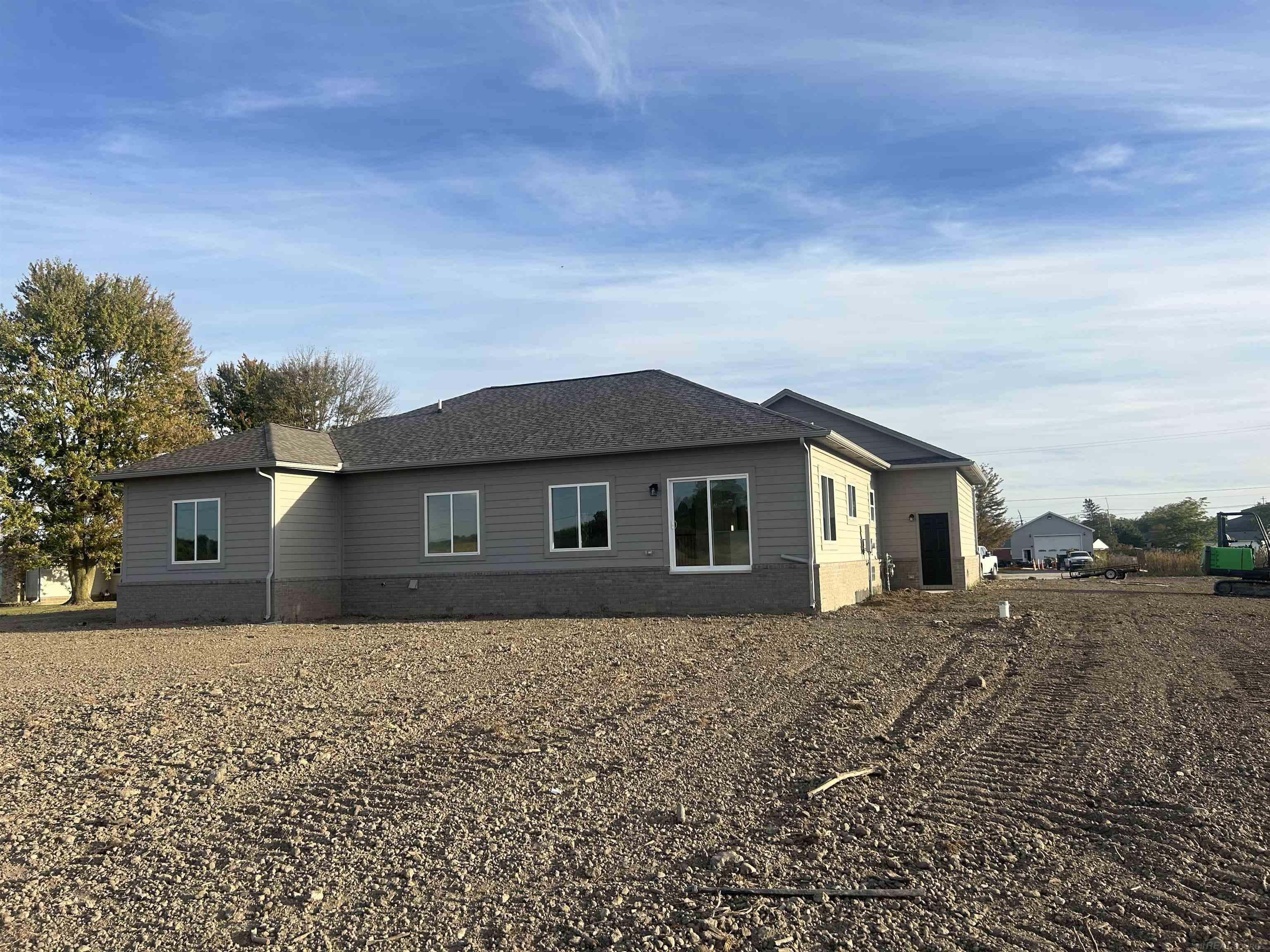 23401 29 Mile Road Ray, MI 48096 - Photo 3 of 34 50190363-c26e465d-8d19-445f-9650-a85e3fc4fbca.JPG