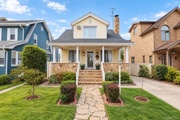 $1,199,000 | 157-37 12th Avenue | Beechhurst