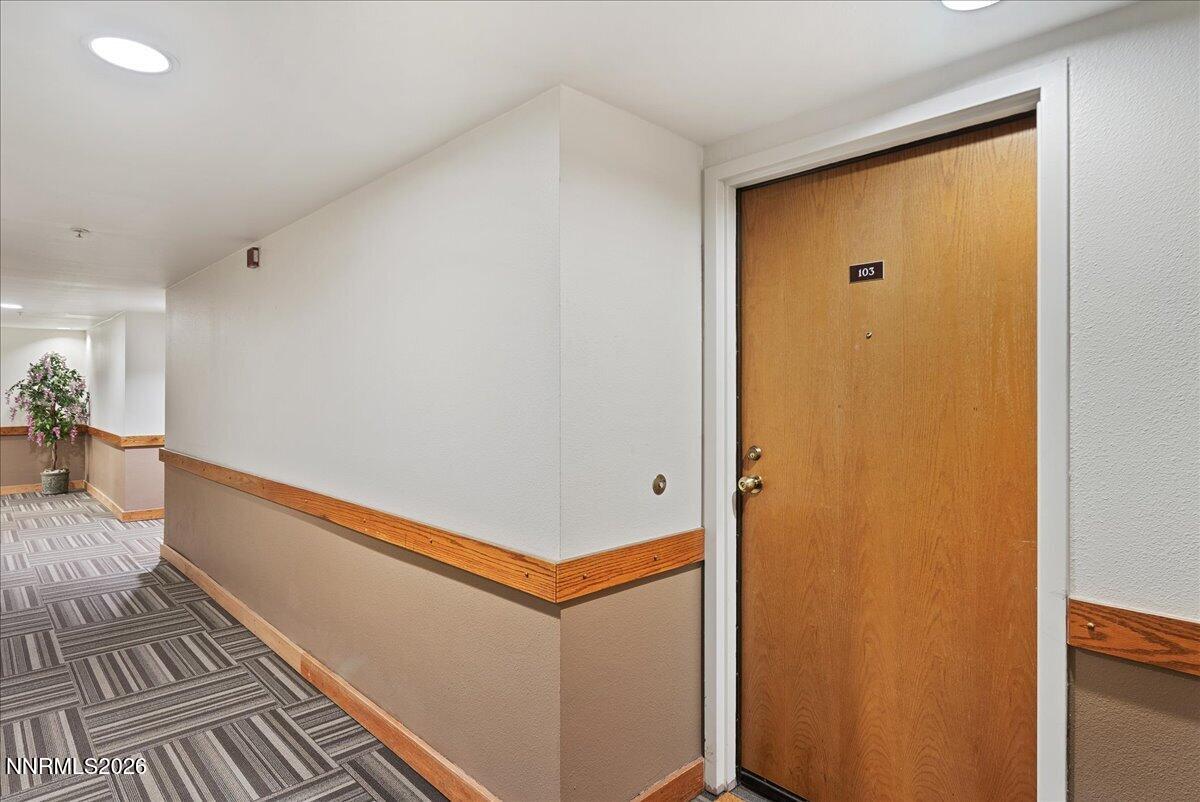 3095 Lakeside Drive, Unit 103 Reno, NV 89509 - Photo 2 of 40 06-3095 Lakeside Dr Unit 103 Reno NV 895