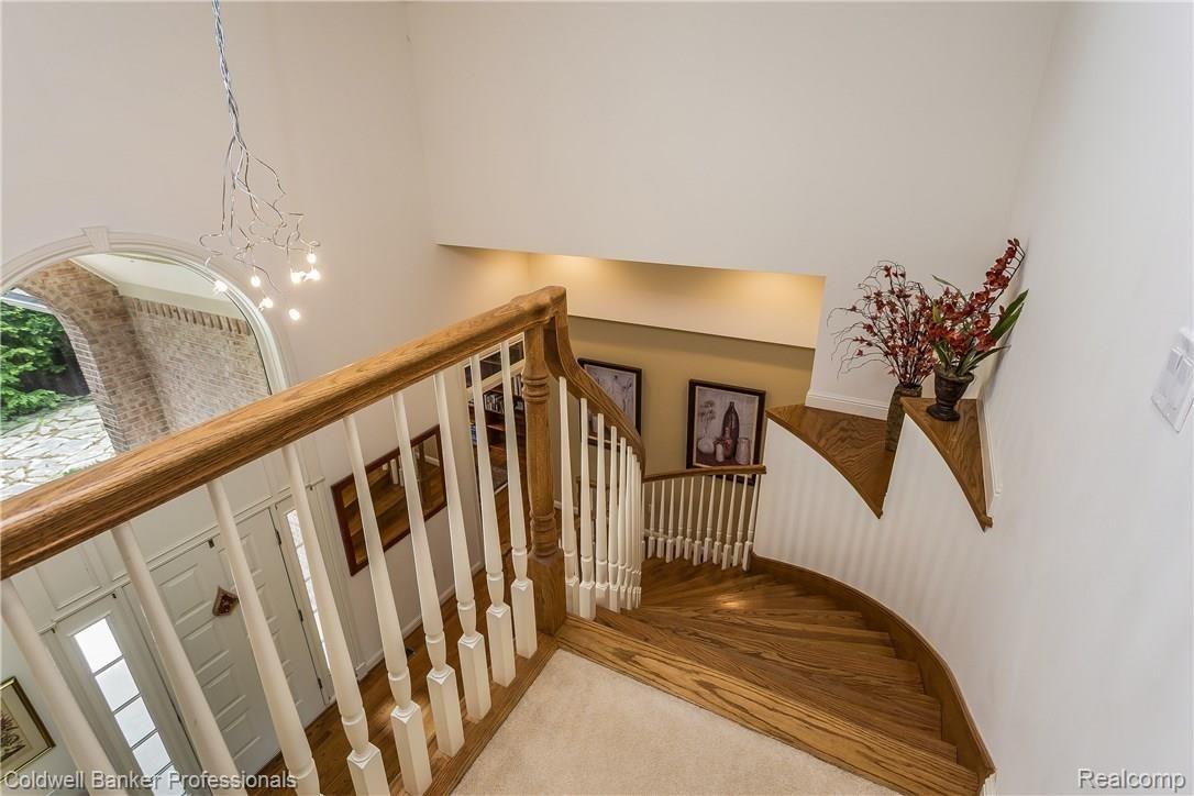 34590 Quaker Valley Road Farmington, MI 48331 - Photo 40 of 85 035-Open_to_Below-4350685-large.jpg