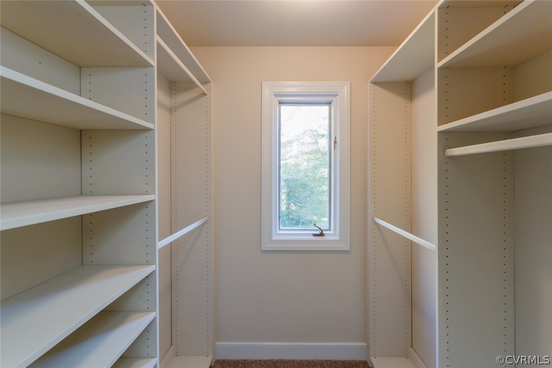 743 Grapevine Road Sandston, VA 23150 - Photo 36 of 50 Upstairs Master Walk-in