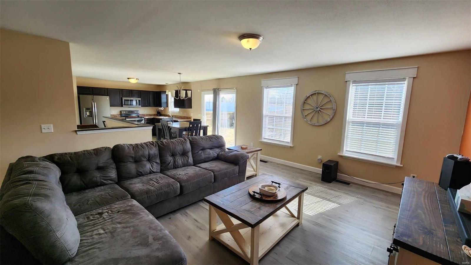 621 Cavalry Drive Wright City, MO 63390 - Photo 7 of 21