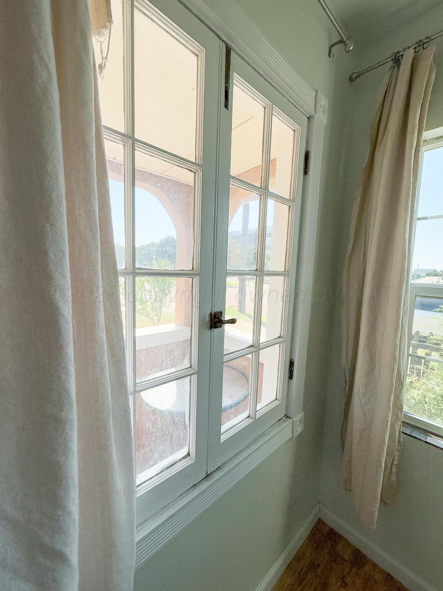 601 Coble Street Borger, TX 79007 - Photo 9 of 15 Photo Aug 23 2025, 11 37 19 AM