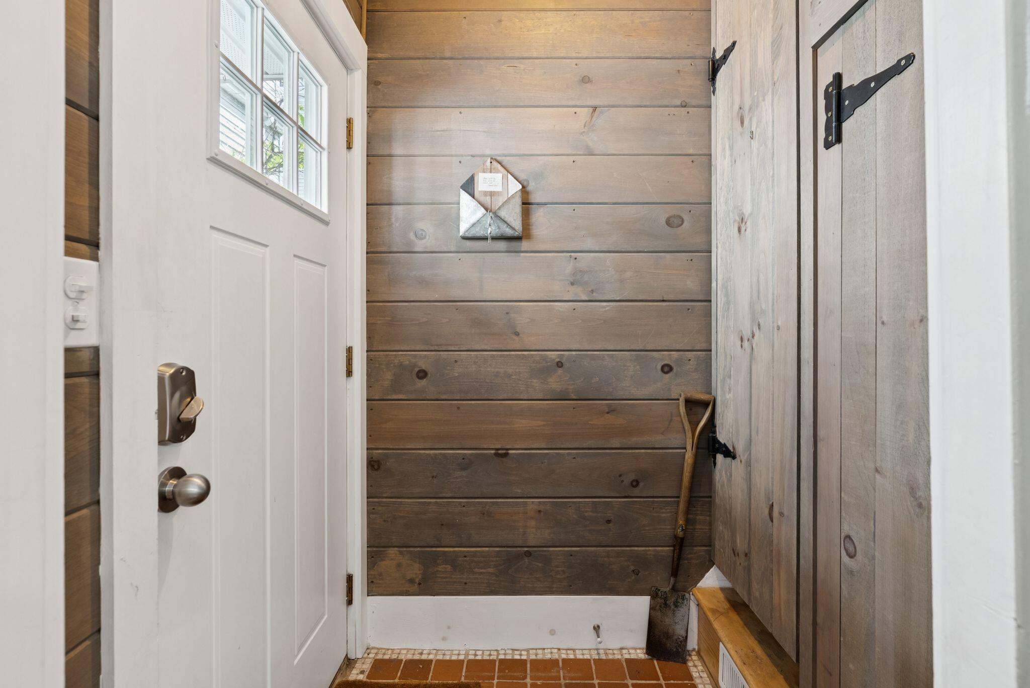 20 Tate Street Portland, ME 04102 - Photo 3 of 71 28_DSC01100