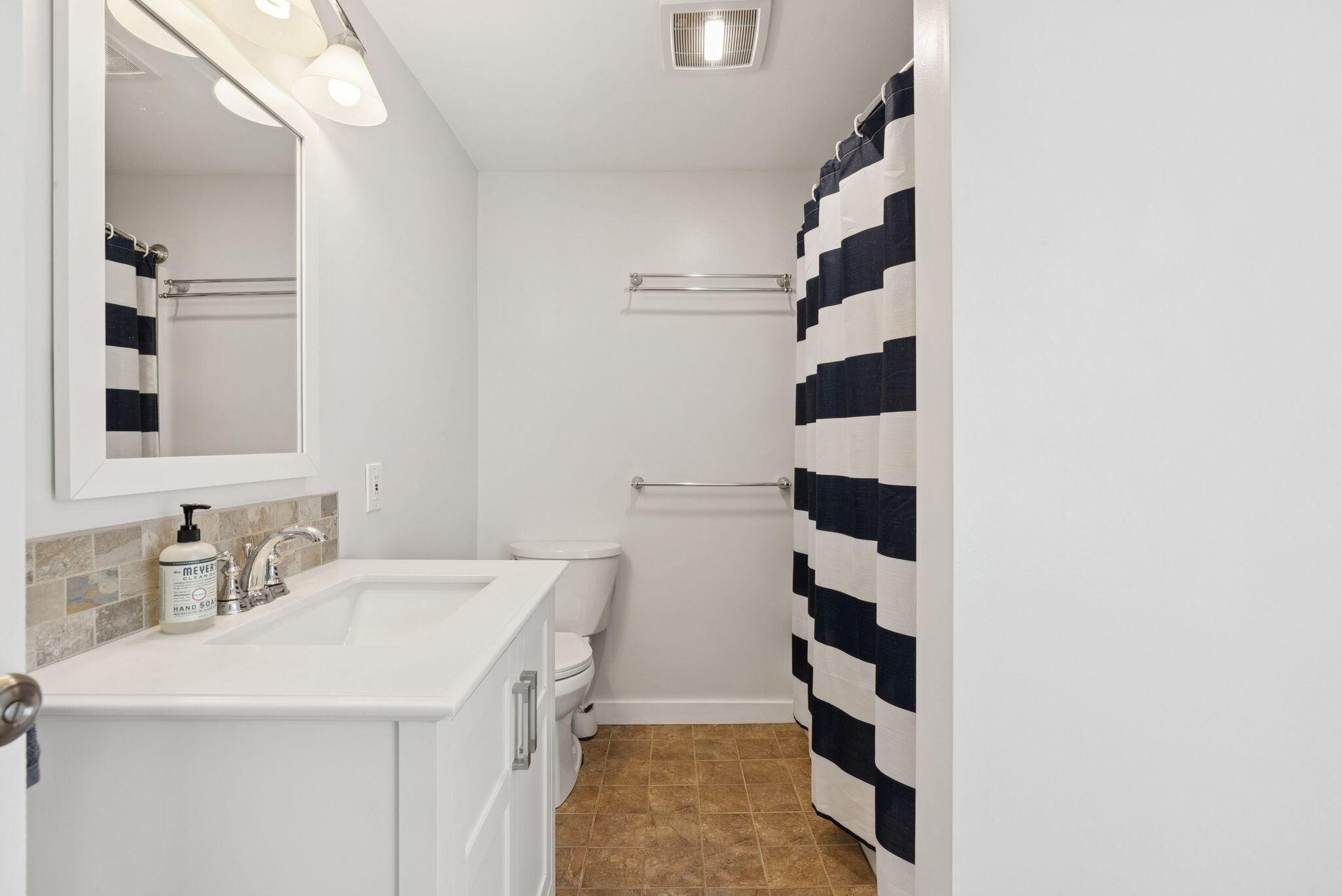 20 Tate Street Portland, ME 04102 - Photo 38 of 71 45_DSC01185
