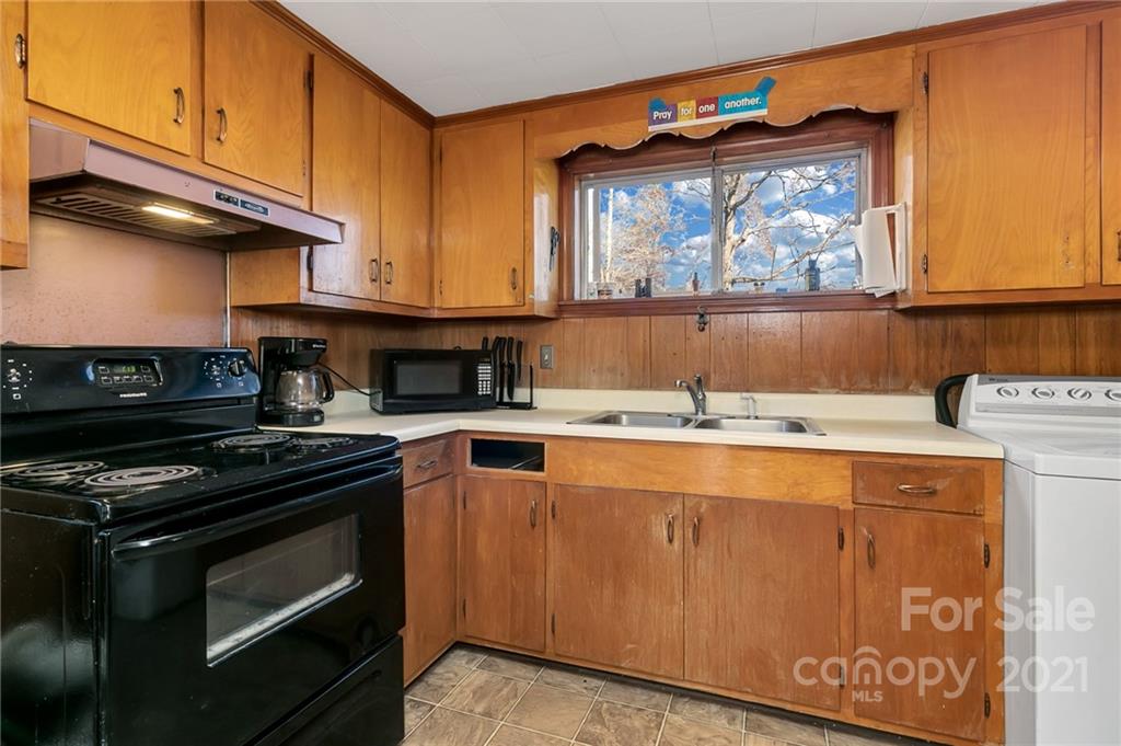 10 Baldwin Farms Road Fletcher, NC 28732 - Photo 7 of 21 Gallery Image 7
