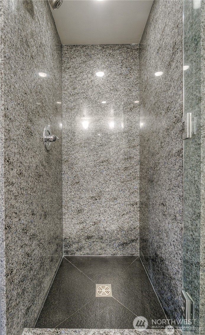 1120 Spring Street, Unit 1201 Seattle, WA 98104 - Photo 22 of 40 Gallery Image 22