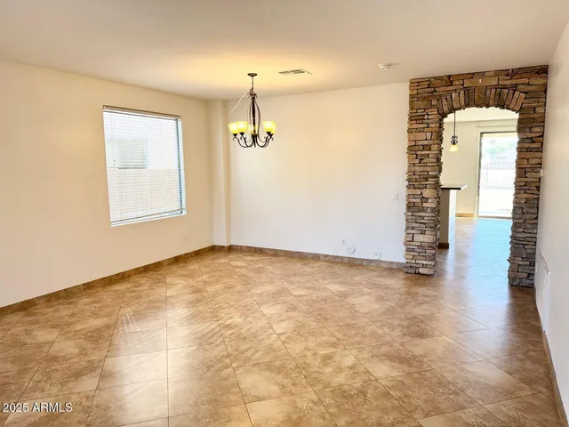 $2,695 | 7003 South 55th Lane, Laveen, AZ 85339
