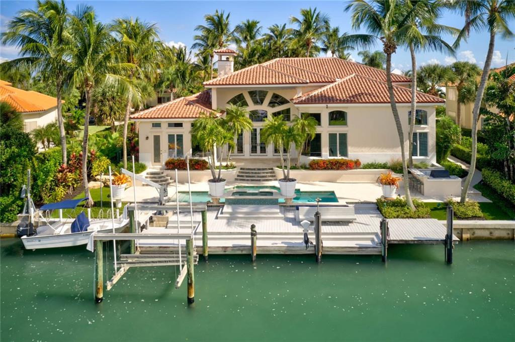 11 Island Road Stuart, FL 34996 - Photo 5 of 91 Gallery Image 5