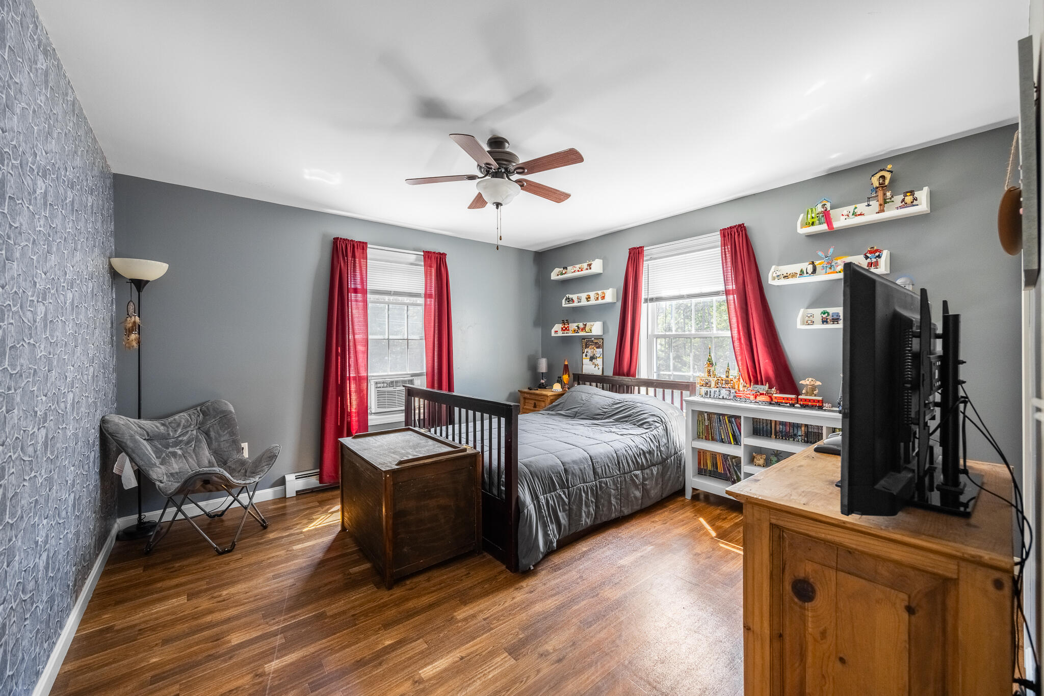 82 Grant Road Orono, ME 04473 - Photo 17 of 41 Grant Rd Interiors-11