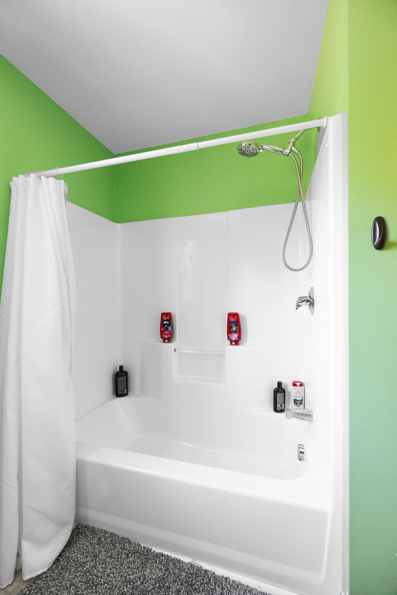 82 Grant Road Orono, ME 04473 - Photo 24 of 41 Grant Rd Interiors-19