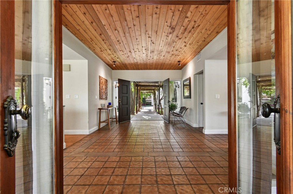 191 Dapplegray Road Bell Canyon, CA 91307 - Photo 9 of 43 Gallery Image 9