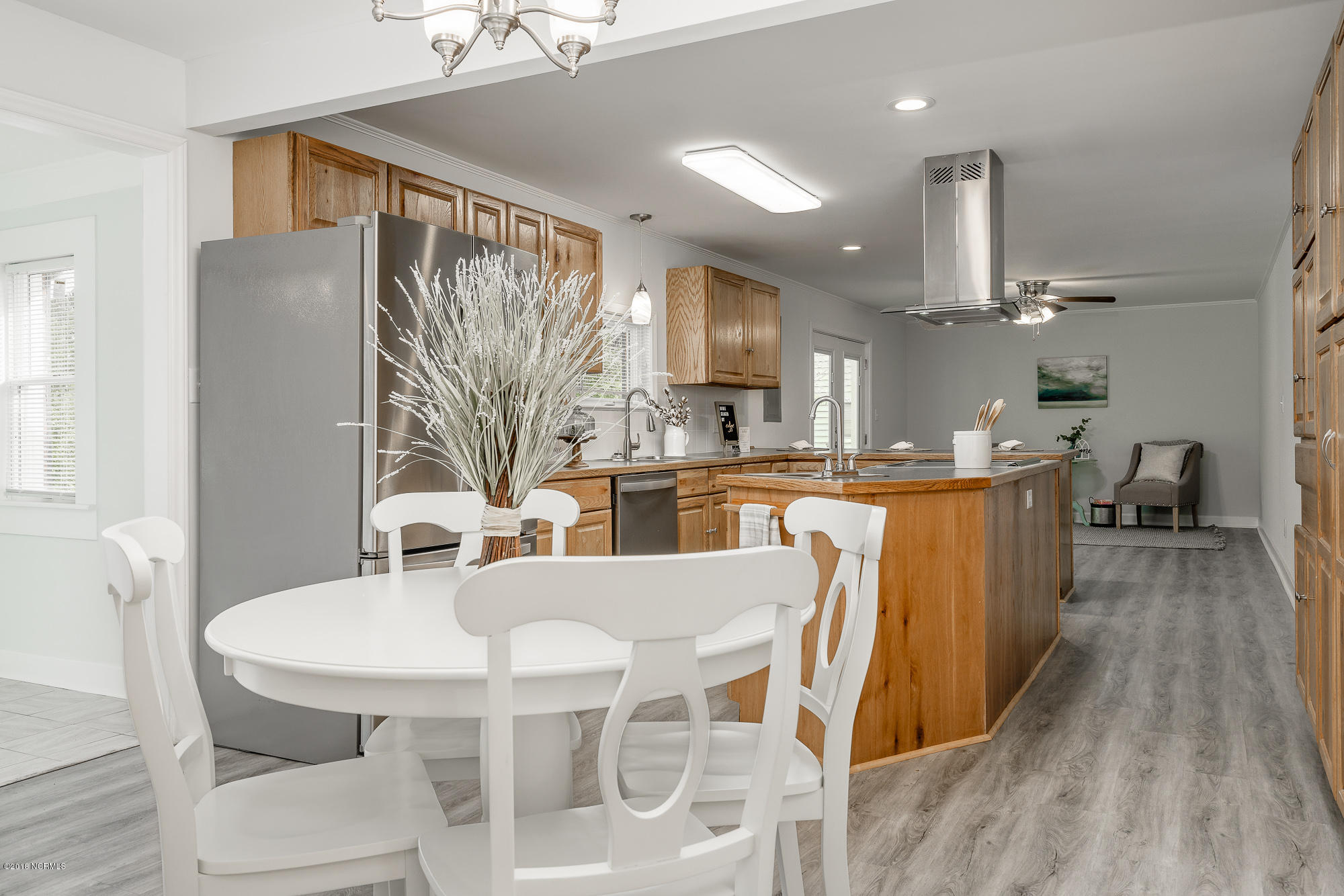 207 Old Winberry Road Newport, NC 28570 - Photo 14 of 36 Dining Area