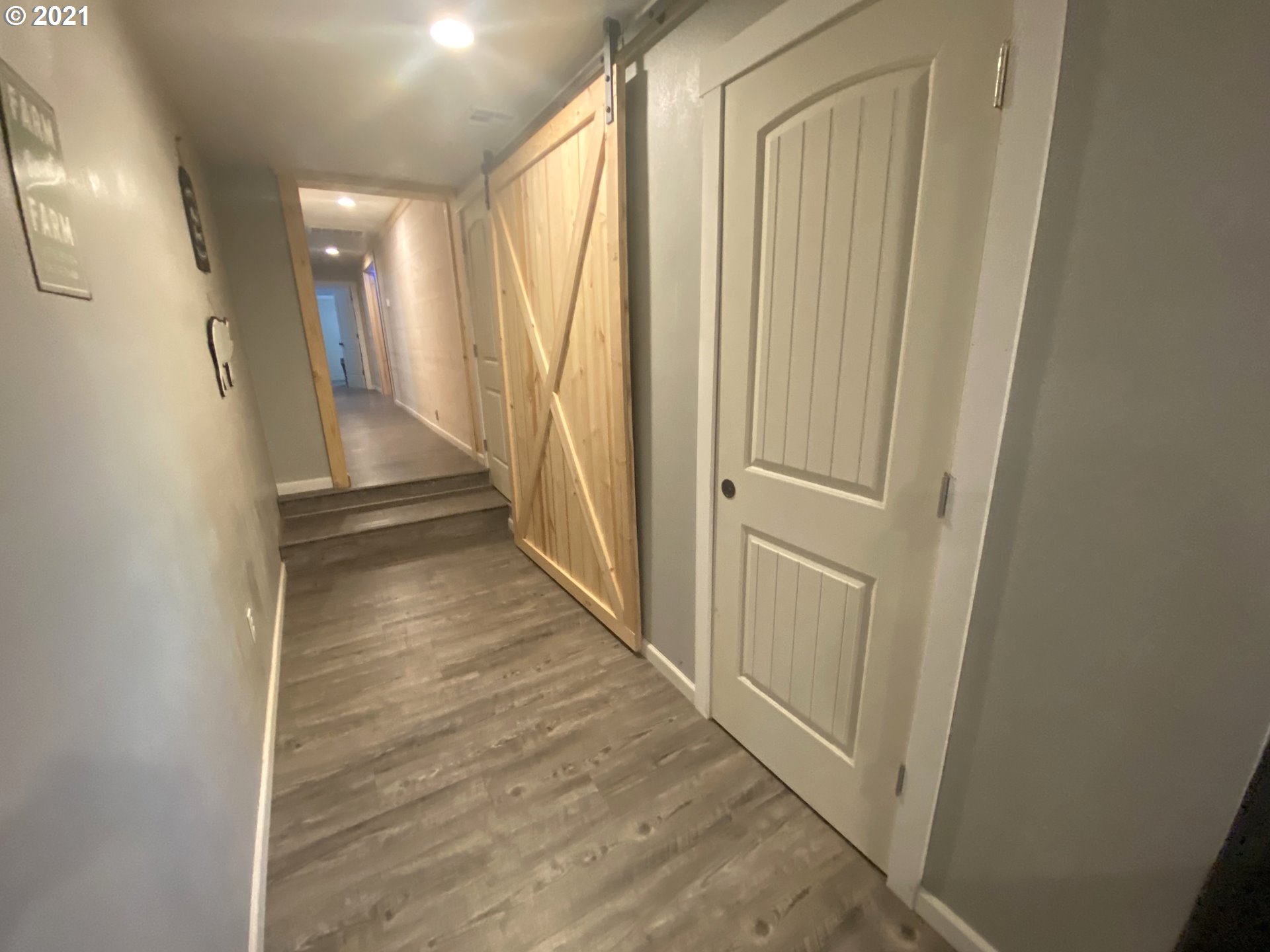 34881 Mathews Road Eugene, OR 97405 - Photo 16 of 28 Gallery Image 16