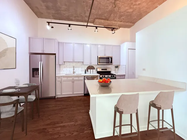 $399,000 | 900 North Kingsbury Street, Unit 835, Chicago, IL 60610