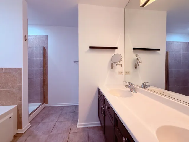 $399,000 | 900 North Kingsbury Street, Unit 835, Chicago, IL 60610