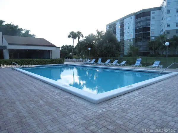 $1,850 | 2320 South Cypress Bend Drive, Unit 305, Pompano Beach, FL 33069