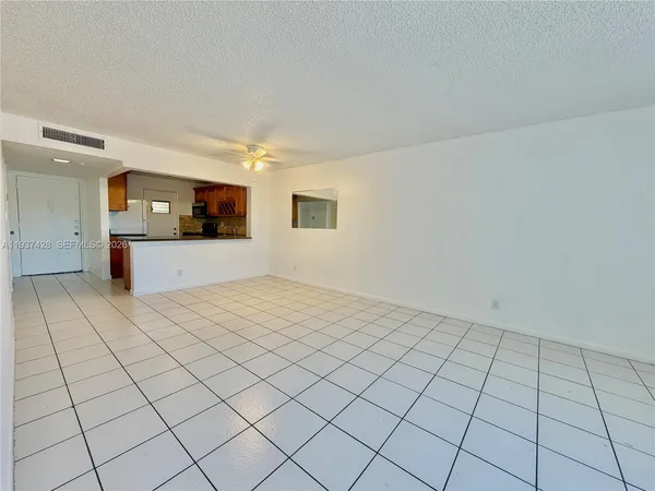$1,850 | 2320 South Cypress Bend Drive, Unit 305, Pompano Beach, FL 33069