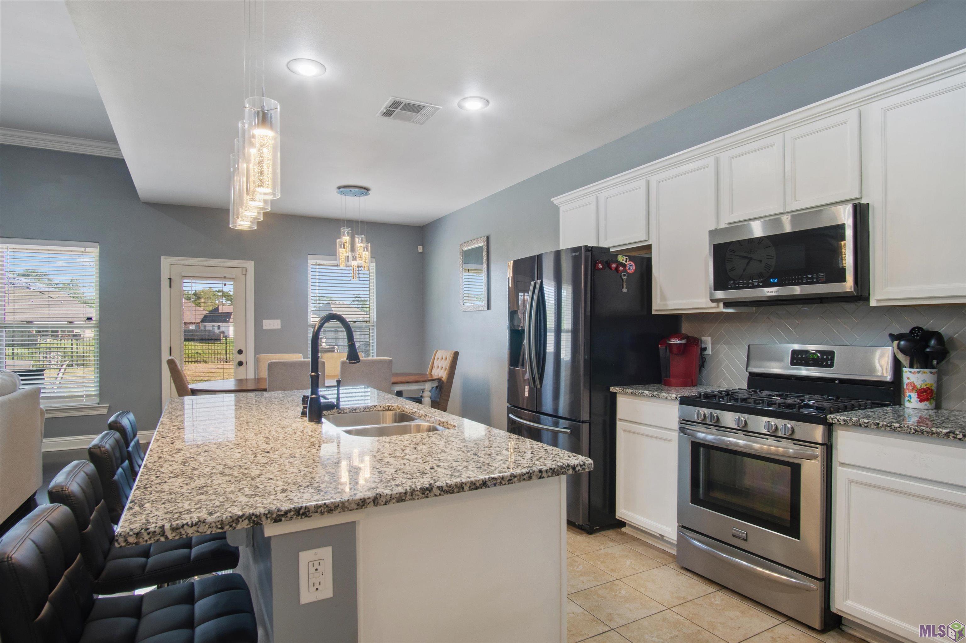 17872 Waterloo Drive Baton Rouge, LA 70817 - Photo 6 of 17 Gallery Image 6
