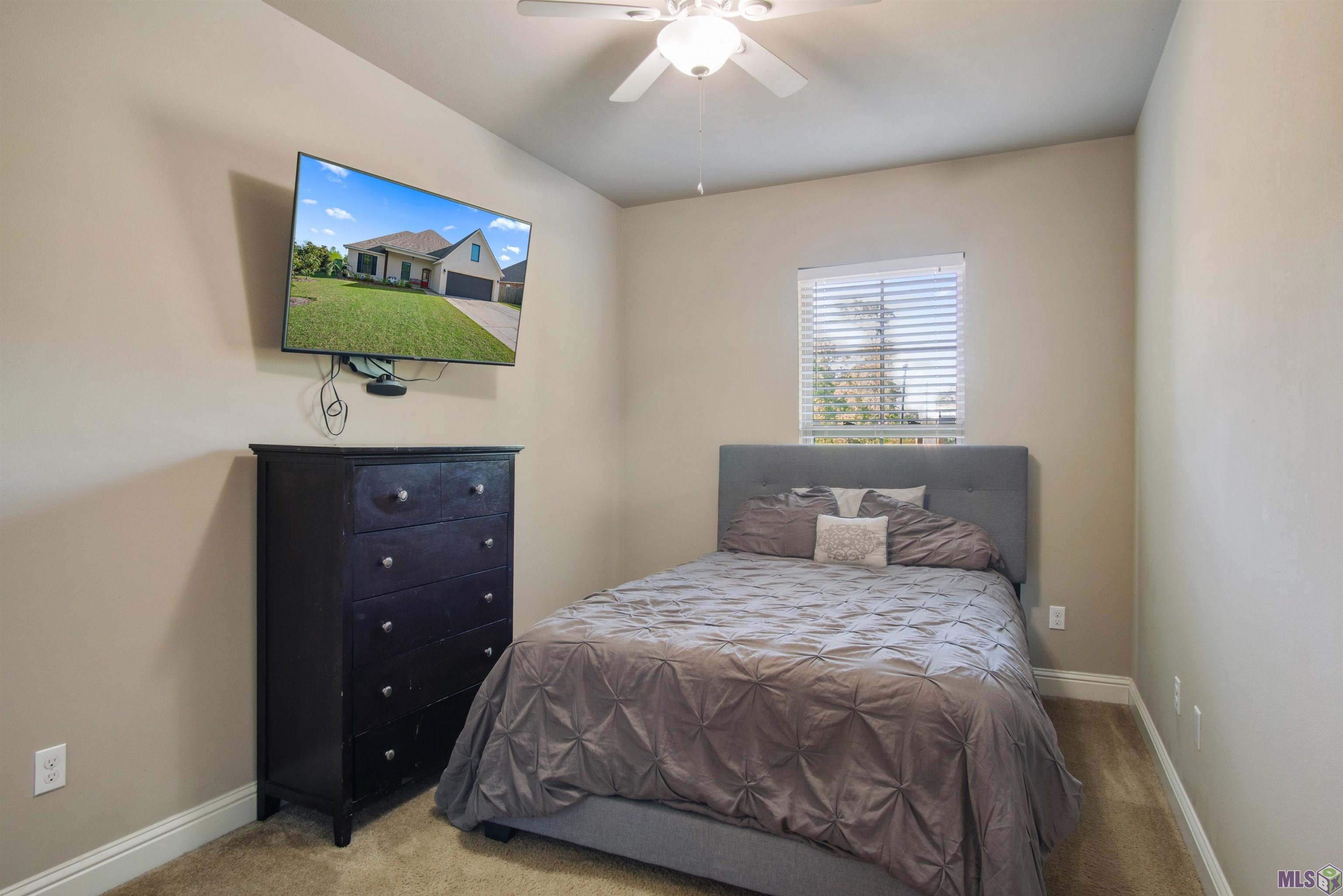 17872 Waterloo Drive Baton Rouge, LA 70817 - Photo 10 of 17 Additional Bedroom