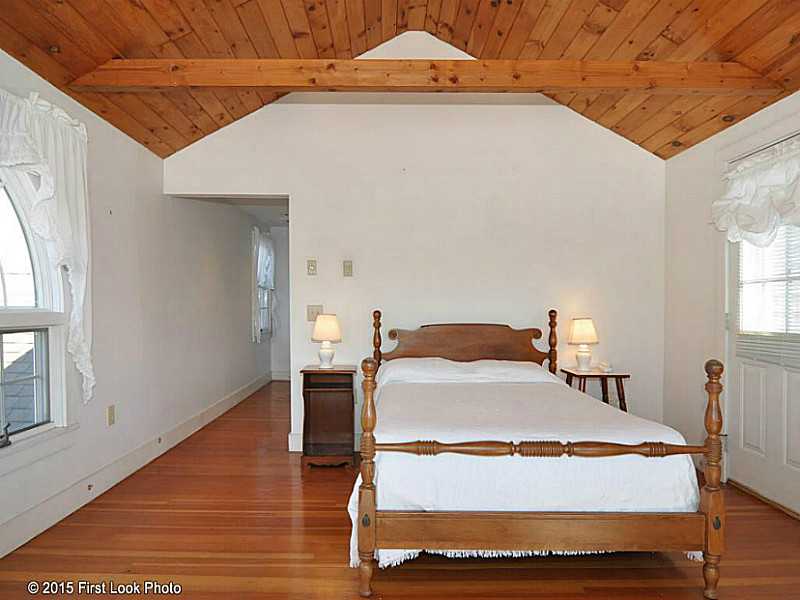 7 Upland Road Westerly, RI 02891 - Photo 15 of 22 Master Bedroom.