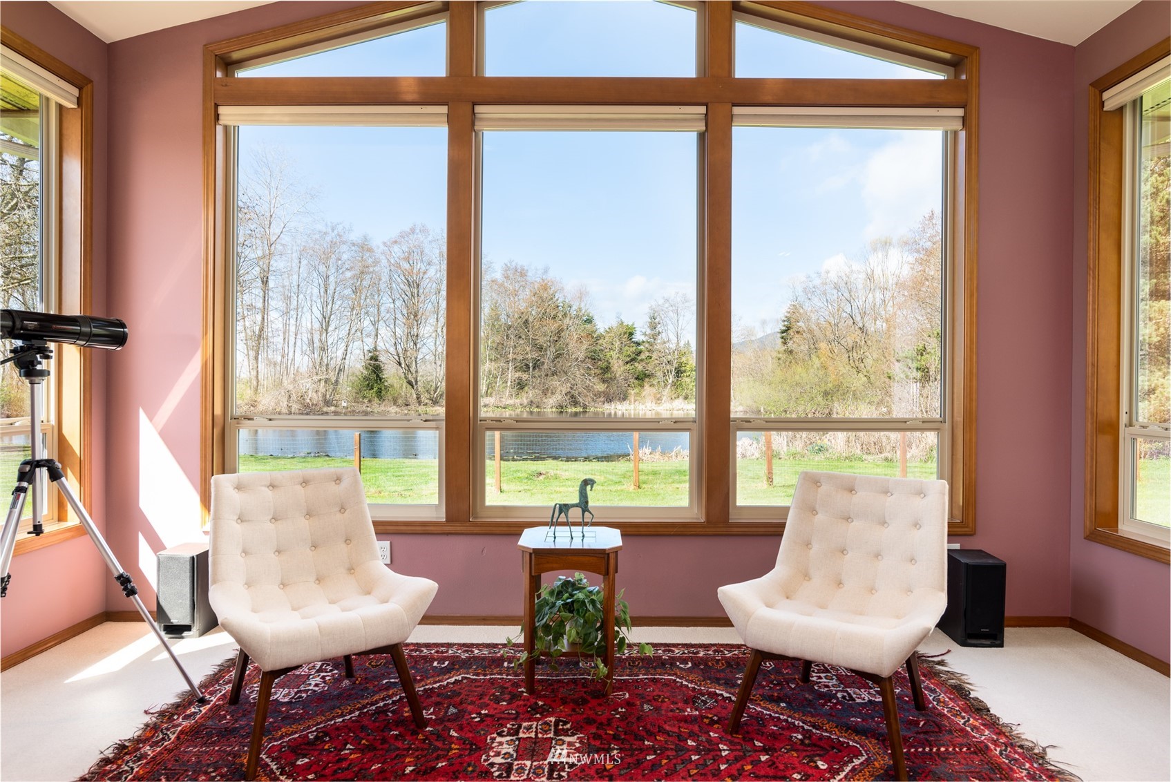6187 Swanson Road Bow, WA 98232 - Photo 8 of 40 a living room with furniture and a window
