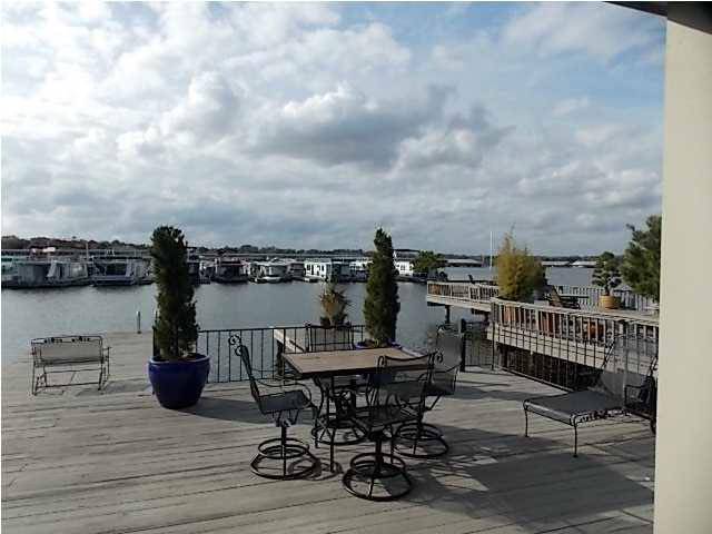 15 Breakers Lane Ridgeland, MS 39157 - Photo 17 of 20 BACK DECK