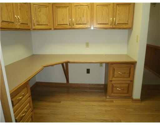 321 Ritter Road South Sewickley, PA 15143 - Photo 11 of 15 Den. office w/ built-in s
