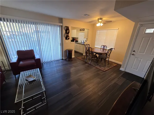 $1,450 | 4878 Nara Vista Way, Unit 104, Las Vegas, NV 89103