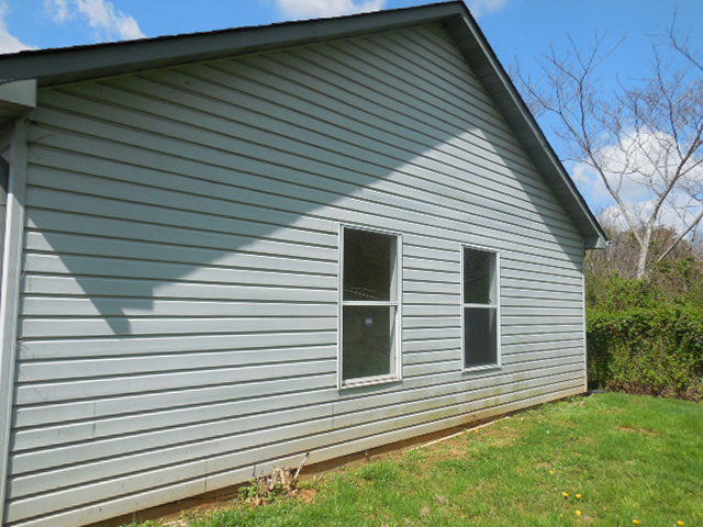 800 Washburn Road Northwest Knoxville, TN 37919 - Photo 2 of 11 DSCN0389.JPG