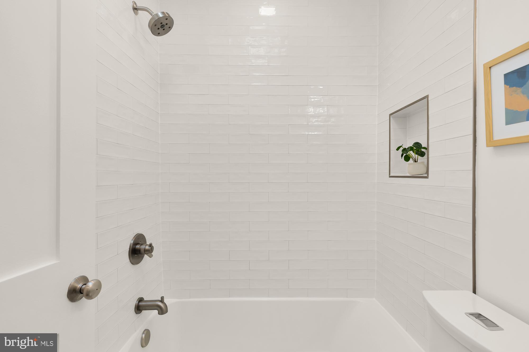 18 Gessford Court Southeast Washington, DC 20003 - Photo 11 of 14