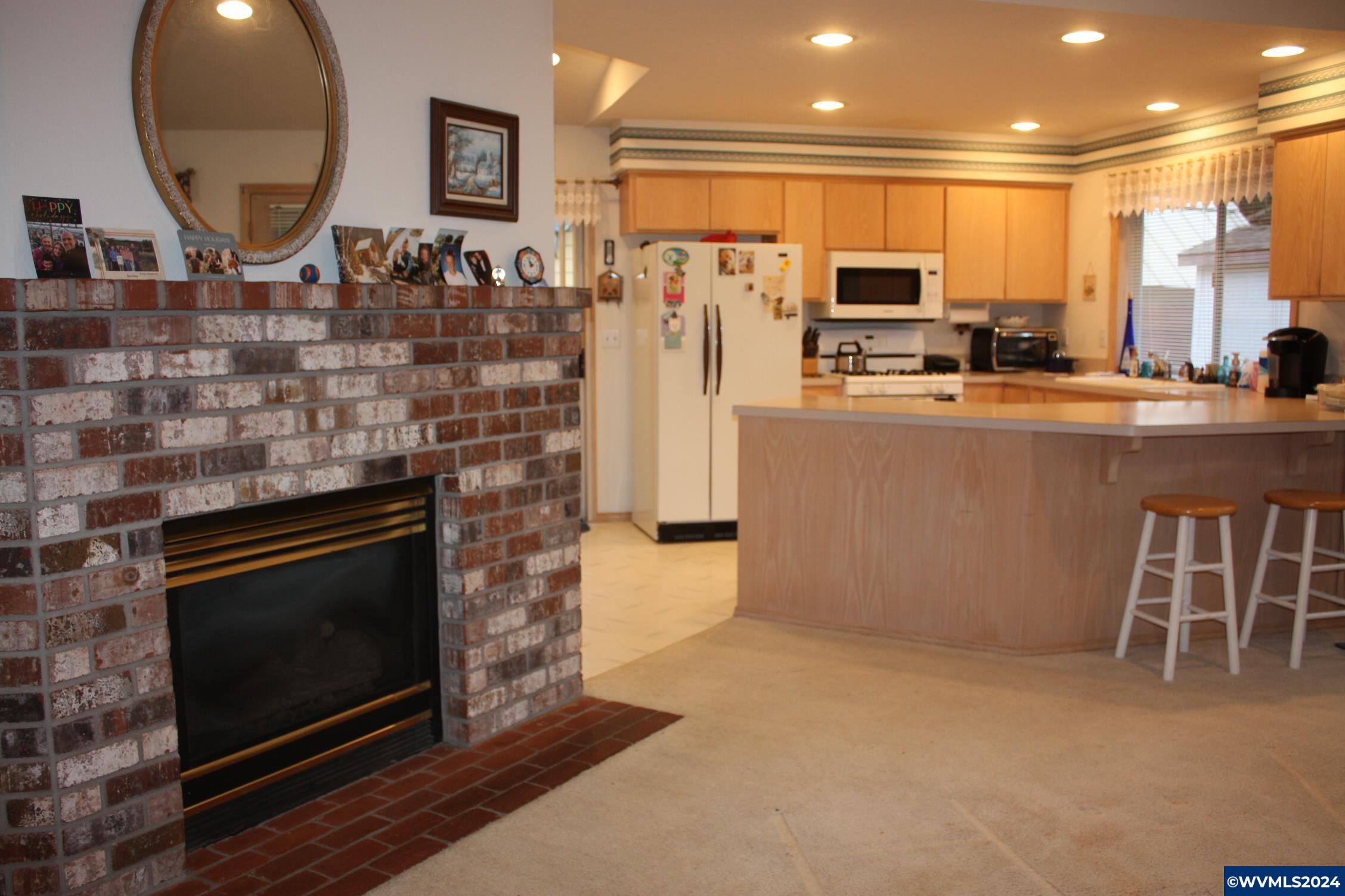 5452 Lone Oak Road Southeast Salem, OR 97306 - Photo 11 of 42